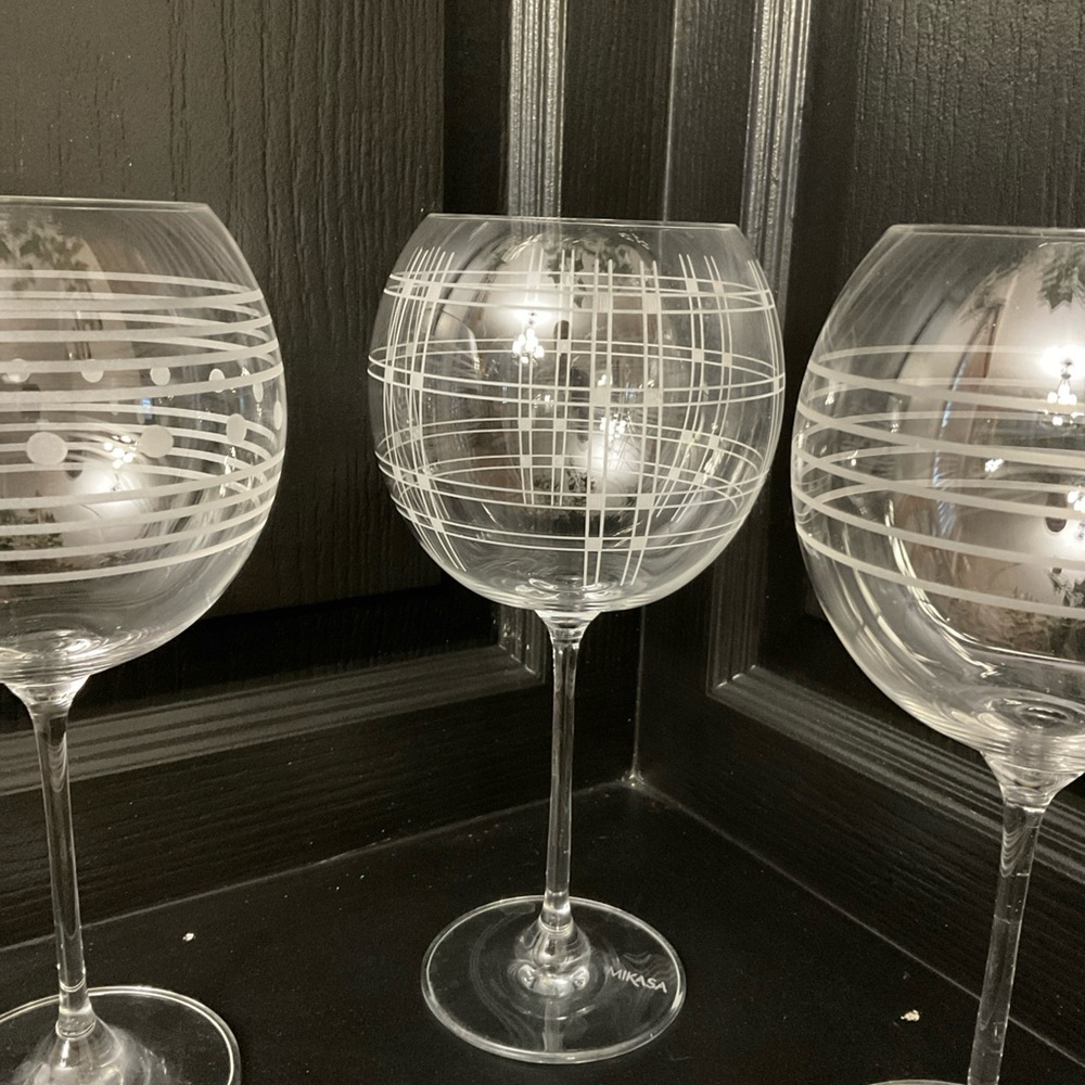 Mikasa cheers balloon red wine glasses set of 3 - Picture 3 of 8